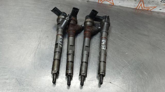338004A160 HYUNDAI Inyector  en stock Huelva