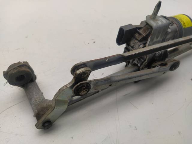 VAG 3397021393 Varilla de limpiaparabrisas  en stock Valencia