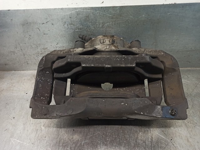 BMW 34116786818 Pinza de freno delantera derecha  en stock Terrassa