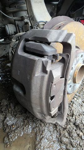 BMW 34116786818 Pinza de freno delantera derecha  comprar en Murcia