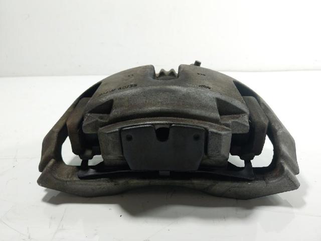 34116786818 Pinza de freno delantera derecha  disponible Utrera