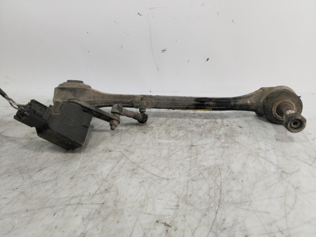 Brazo inferior derecho de la suspensión delantera 3415030 BMW