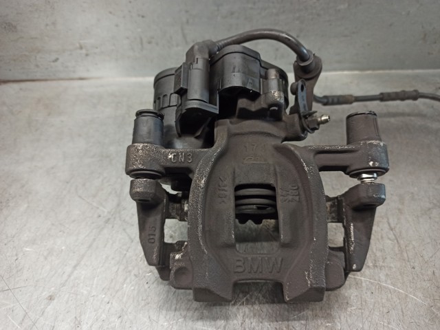 BMW 34206883026 Pinza de freno trasera derecha comprar Barcelona