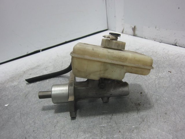 Cilindro maestro de frenos 34311163711 BMW