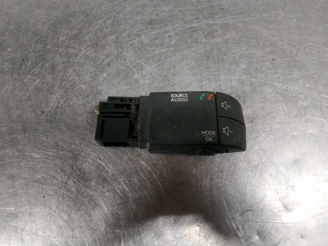 Joystick multifunción 344422023GB RENAULT