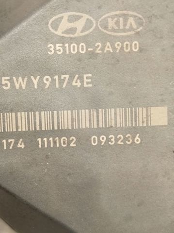HYUNDAI 351002A900 Cuerpo de aceleración completo  disponible España