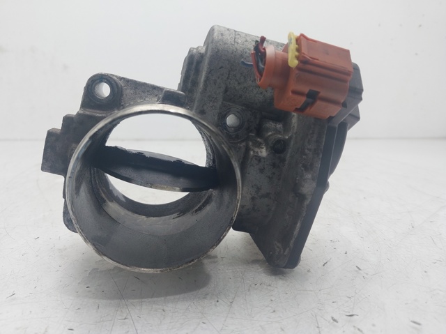 Cuerpo de mariposa para KIA Carnival VQ