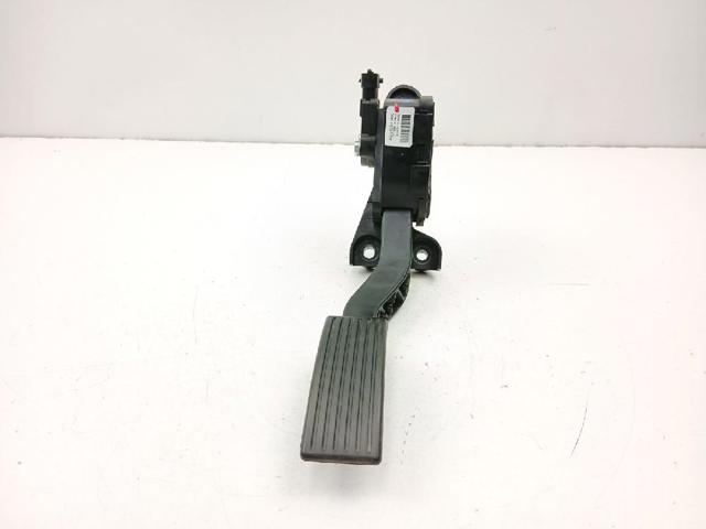 351904A700 HYUNDAI Pedal del acelerador  en stock Huelva