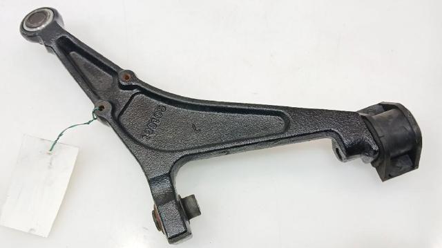 Brazo inferior izquierdo de la suspensión delantera 352078 PEUGEOT