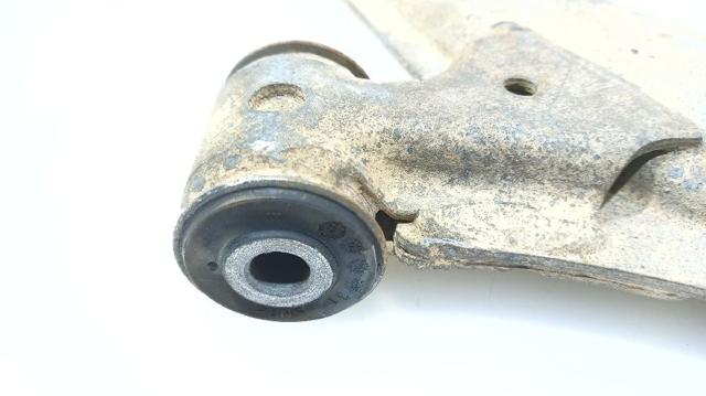 3520H5 Brazo inferior izquierdo de la suspensión delantera  disponible Burgos