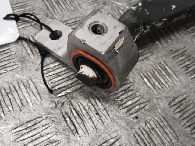 3520H5 Brazo inferior izquierdo de la suspensión delantera  disponible Burgos