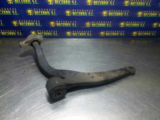 3520K6 Brazo inferior izquierdo de la suspensión delantera  comprar en Reus
