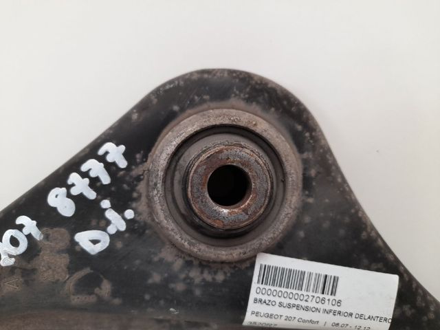 3520R7 Brazo inferior izquierdo de la suspensión delantera  comprar en Pontevedra