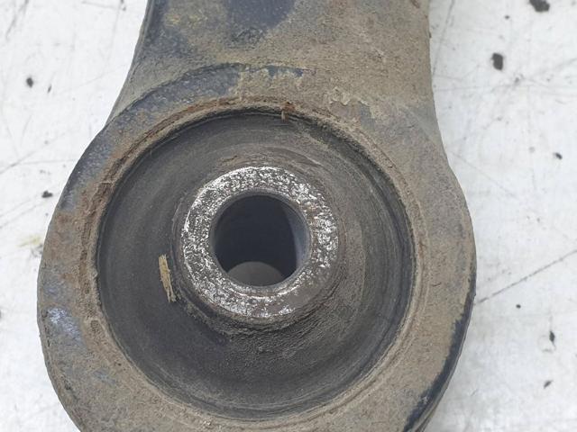 PEUGEOT 3520S2 Brazo inferior izquierdo de la suspensión delantera  en stock Valencia