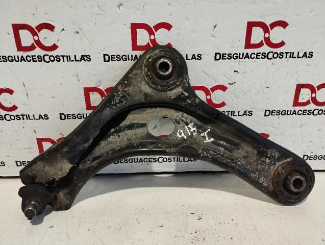 3520V1 Brazo inferior izquierdo de la suspensión delantera  en stock Castellón