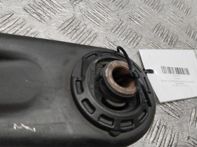 3520V1 Brazo inferior izquierdo de la suspensión delantera  en stock Castellón