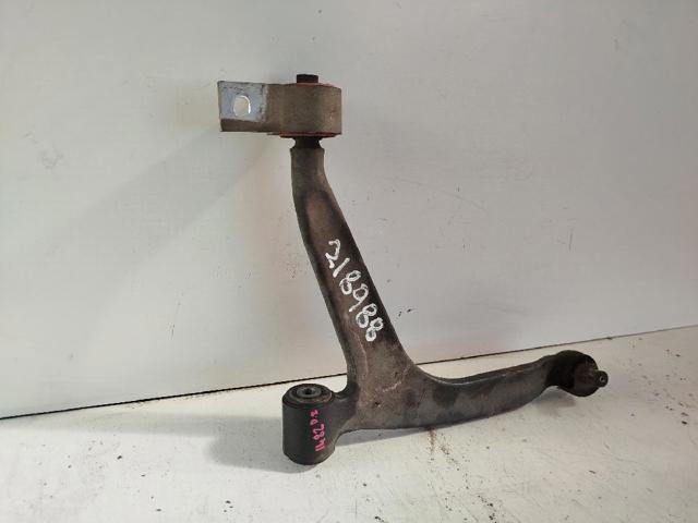 3520V3 Brazo inferior izquierdo de la suspensión delantera  disponible Utrera