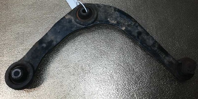 Brazo inferior izquierdo de la suspensión delantera 3520V6 PEUGEOT