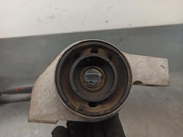 3520Y0 Brazo inferior izquierdo de la suspensión delantera comprar Girona