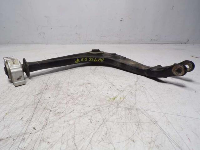 3521J6 Brazo inferior derecho de la suspensión delantera  en stock Castellón