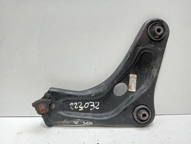 3521N8 Brazo inferior derecho de la suspensión delantera  en stock Sabadell