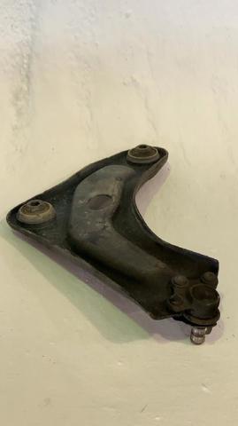 3521N8 PEUGEOT Brazo inferior derecho de la suspensión delantera comprar Alcalá