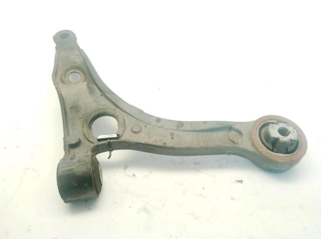 3521P1 Brazo inferior derecho de la suspensión delantera  comprar en Zaragoza