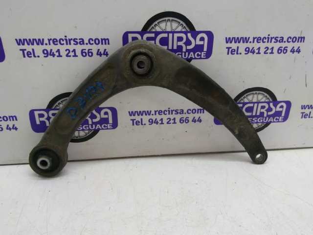 3521P3 Brazo inferior derecho de la suspensión delantera  disponible Burgos