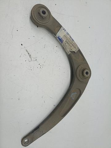 3521P3 Brazo inferior derecho de la suspensión delantera  en stock Sabadell