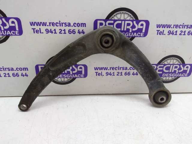 3521P3 Brazo inferior derecho de la suspensión delantera  comprar en Reus