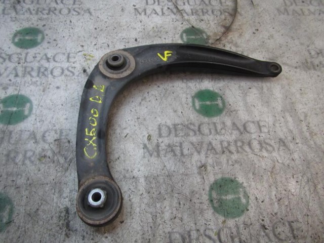 3521R3 Brazo inferior derecho de la suspensión delantera comprar Almería