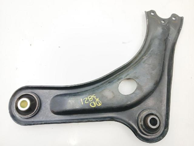 3521S9 Brazo inferior derecho de la suspensión delantera  disponible Burgos