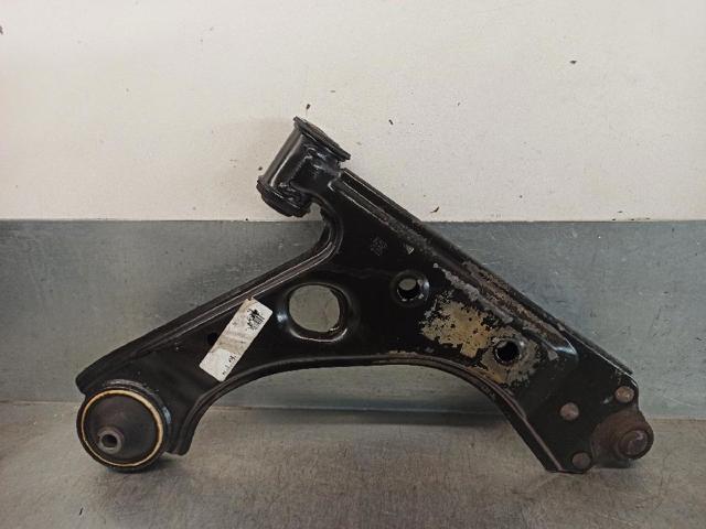 352542 Brazo inferior izquierdo de la suspensión delantera  en stock Castellón