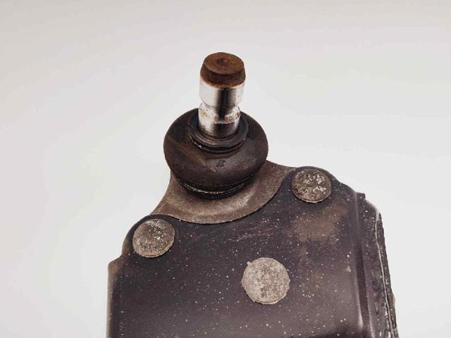352543 Brazo inferior derecho de la suspensión delantera comprar Almería
