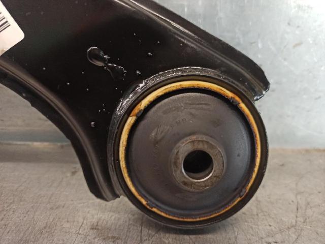 352543 OPEL Brazo inferior derecho de la suspensión delantera  en stock Gandía