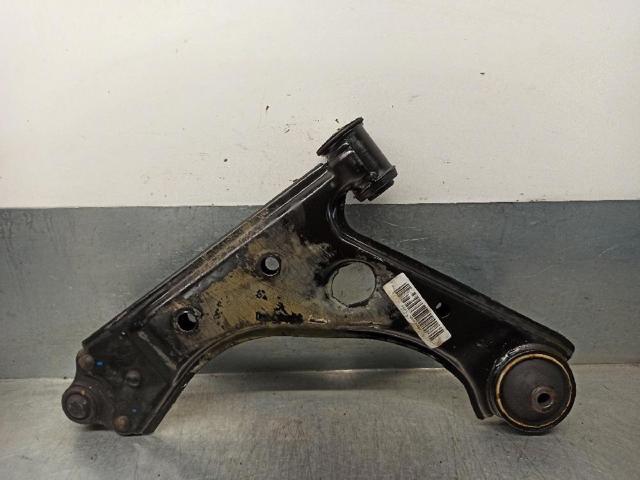 352543 OPEL Brazo inferior derecho de la suspensión delantera  en stock Huelva