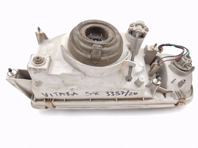 3530060A31000 SUZUKI Faro izquierdo  disponible Vigo