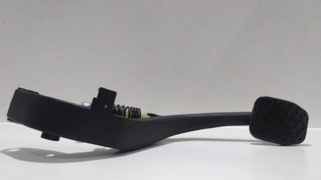 35316761310 Pedal embrague  comprar en Pontevedra