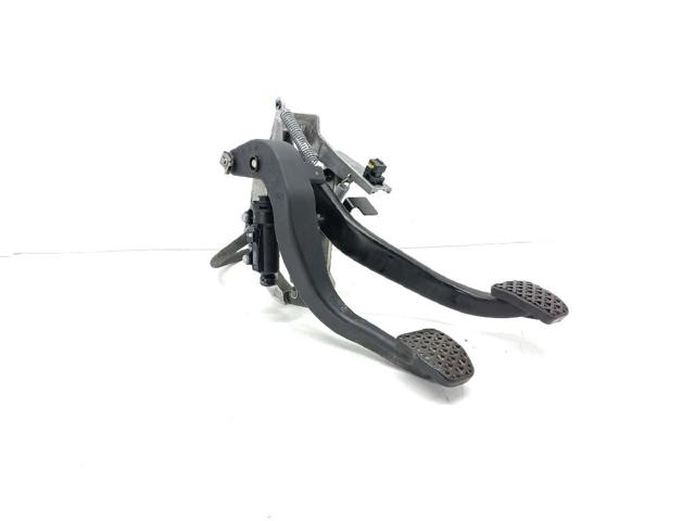 Pedal de embrague 35316761310 BMW