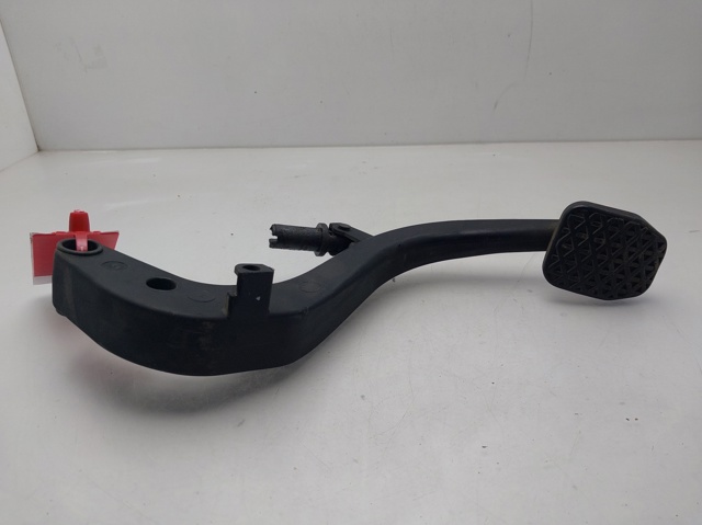 Pedal del embrague BMW X1  (2009-2015)
