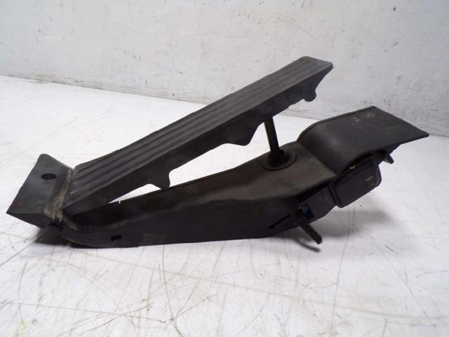 35406889823 BMW