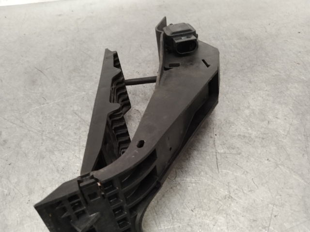 3542677264502 Pedal del acelerador  disponible Burgos