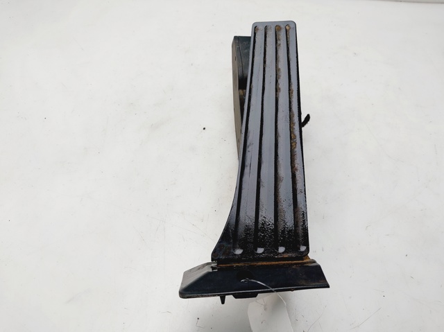 35426772646 BMW
