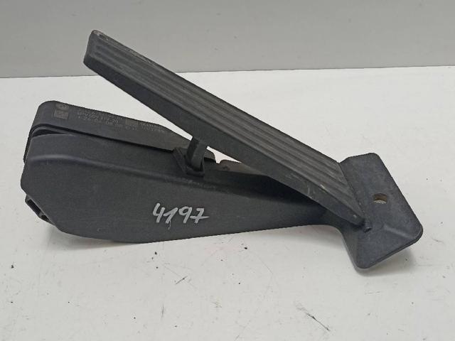 35426786589 Pedal del acelerador  disponible Málaga