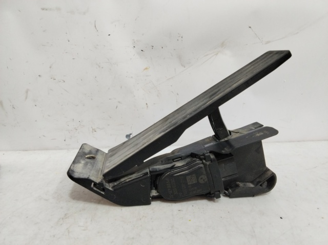 35426853176 Pedal del acelerador  disponible Málaga