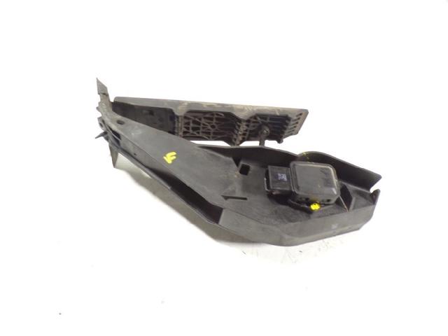 35426860000 Pedal del acelerador  comprar en Zaragoza