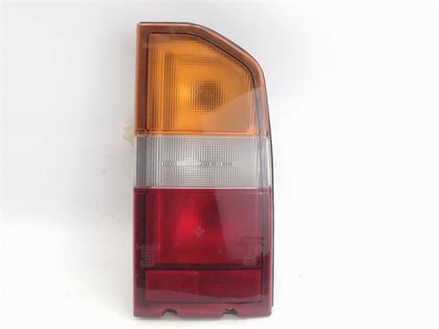 Piloto trasero derecho 3565060A22000 SUZUKI