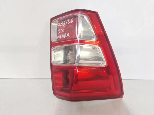 Piloto trasero izquierdo 3567064J11000 SUZUKI