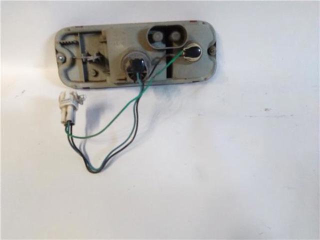 3567081A10 SUZUKI Piloto trasero izquierdo de parachoques  disponible Ourense