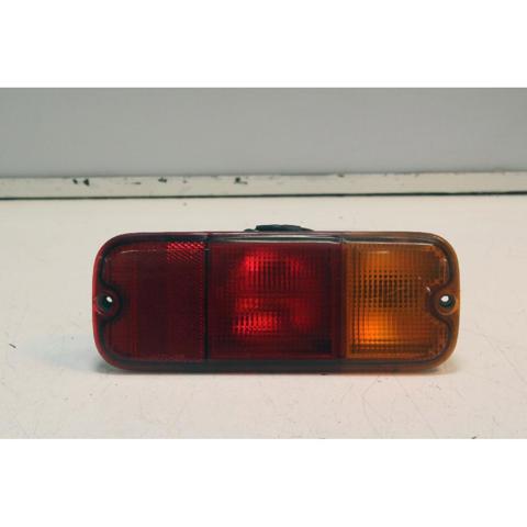 3567081A10 SUZUKI Piloto trasero izquierdo de parachoques  disponible Ourense